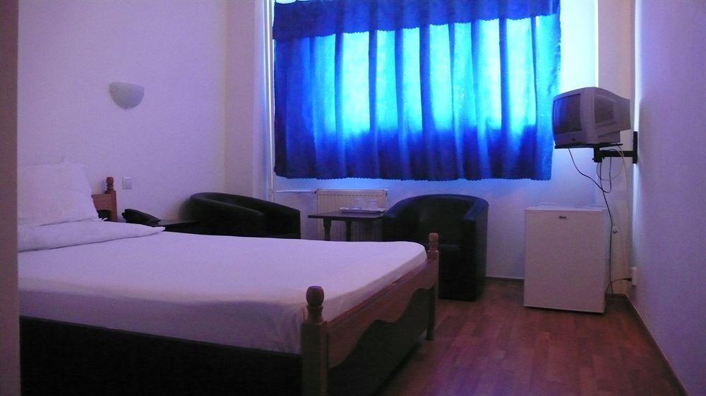 Hotel Uranus Bucureşti Eksteriør bilde